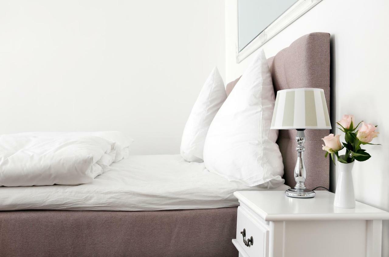 Droy By Rockchair Apartments L Superhost Status L 2 Bedroom Boxspringbeds Next To Center "Kurfuerstendamm" - Cozy Family & Business Flair Welcomes You! Βερολίνο Εξωτερικό φωτογραφία