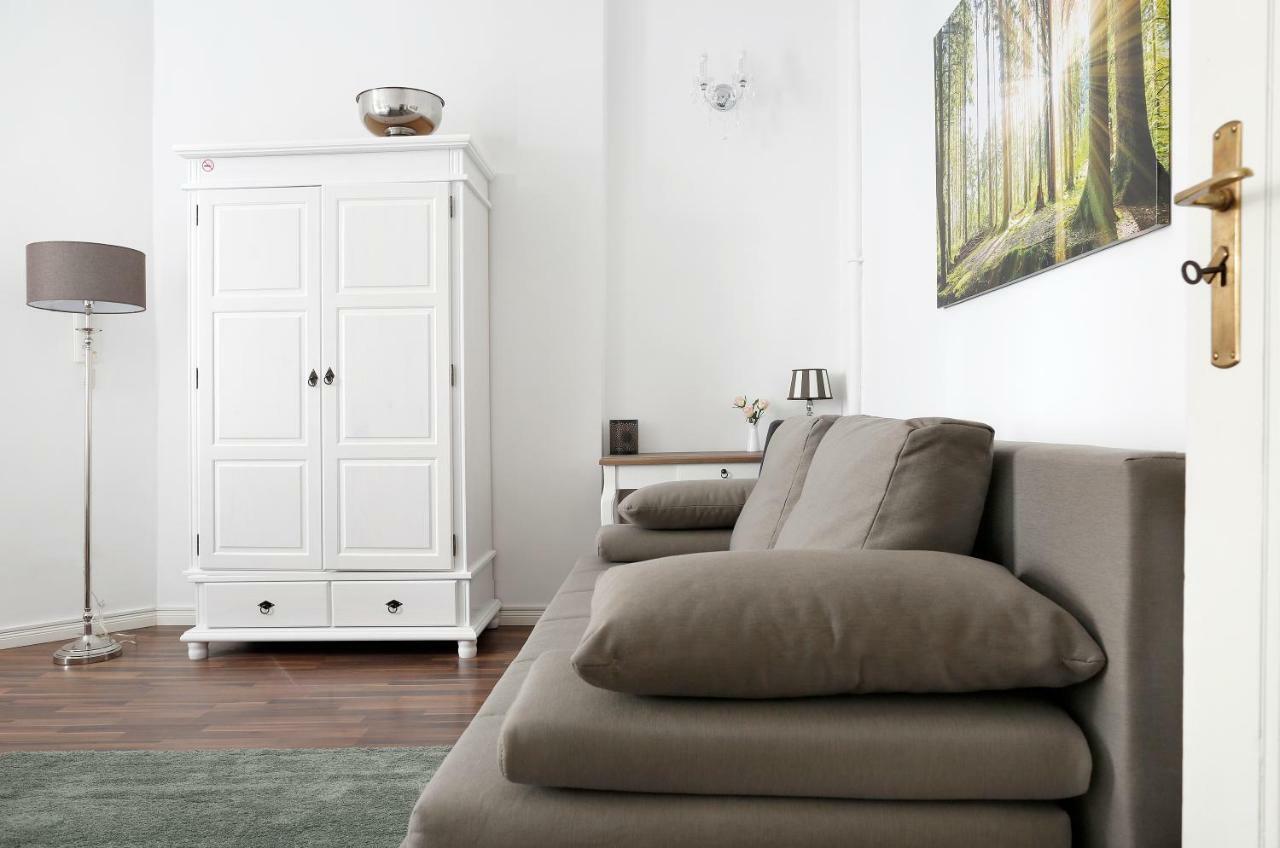 Droy By Rockchair Apartments L Superhost Status L 2 Bedroom Boxspringbeds Next To Center "Kurfuerstendamm" - Cozy Family & Business Flair Welcomes You! Βερολίνο Εξωτερικό φωτογραφία