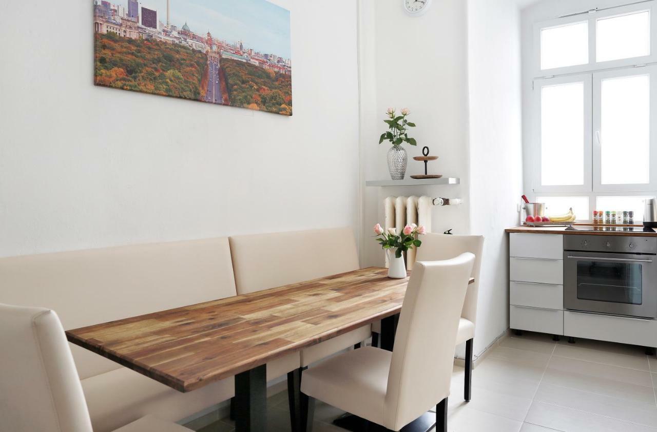 Droy By Rockchair Apartments L Superhost Status L 2 Bedroom Boxspringbeds Next To Center "Kurfuerstendamm" - Cozy Family & Business Flair Welcomes You! Βερολίνο Εξωτερικό φωτογραφία
